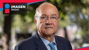 Javier Luis Navarro, es nombrado como encargado de despacho de Nuevo León