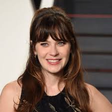 Zooey deschanel was born in 1980 into a showbiz family. Zooey Deschanel News Tips Guides Glamour