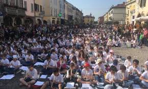 Check spelling or type a new query. Flauti In Piazza A Orzinuovi Sono In 1600 Prima Brescia