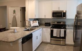 One bedroom condo & villa rentals. 1 Bedroom Deluxe At Coral Sands Solblu Rentals Of Hilton Head