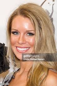 Amanda Mertz's Instagram, Twitter & Facebook