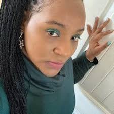 Tavia Thomas (aivat32)