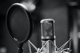 她想為了愛而結婚，而不是為了錢。 msc, trad.她想为了爱而结婚，而不是为了钱。 msc, simp. tā xiǎng wèile ài ér jiéhūn, ér bùshì wèile qián. Kigdkmxbgivvum