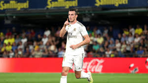 A 26ans, gareth bale est le plus jeune footballeur international du royaume uni. Real Patzt Bale Schnurt Doppelpack Und Sieht Ganz Spat Zweimal Gelb Kicker