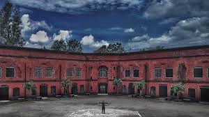 Sebelum masuk ke benteng, ada sebuah papan pengumuman yang cukup unik bagi pengunjung. Benteng Van Der Wijck Wisata Sejarah Yang Fotogenik Di Kebumen Update Pengetahuanmu