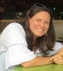 Kim Hedger's Instagram, Twitter & Facebook