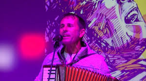 Brenna tuats guat (live version rudolstadt). Brenna Tuat S Guat