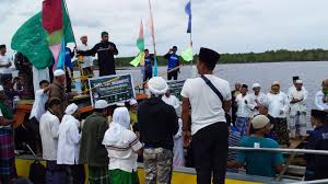 Pekerja di bawah jagaan kita. Masyarakat Harap Pemkab Bengkalis Dan Lam Bersinergi Lestarikan Tradisi Adat Warisan Leluhur