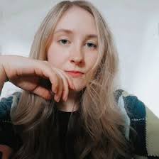 Holly Senter (hollysenterr)