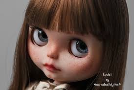 14+ Blythe, Middies, & Petites ~ YOUR BEST SHOT ~ 14+ Faves!