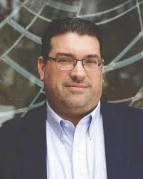 Marcella Kahn's Instagram, Twitter & Facebook