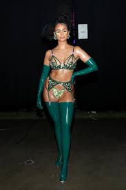 Rihanna hosted her second annual savage x fenty fashion show from los angeles, california, to debut the new fall 2020 collection of her lingerie brand. A First Look At Rihanna Sep 30 2020 Fw20 Show Parfaire