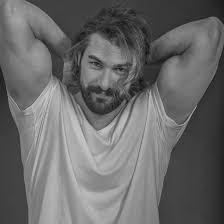 2011 senesinde best model of turkey, ardından ise best model of the world seçilmesi ile ismini duyurmayı başarmıştır. Mancrushmonday These Pictures Of Turkish Hottie Furkan Palali Will Make You To Forget Your Other Crushes Phupo