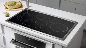 Its smooth glass surface keeps pans flat and stable, and five heating elements, including a power boil and a warming element, let you customize your cooking techniques. The Best Electric And Induction Cooktops Of 2021 Reviewed