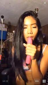 RosieCatt sucking Dildo on peri