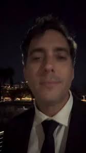 rodrigosinmordaza Estamos viviendo el momento de ORO de la mujer  venezolana. Si eres Venezolana y no has dejado de luchar por tu país, esto  es para ti.