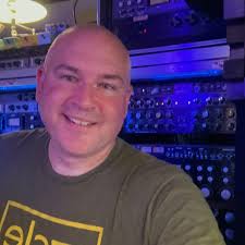 Aux Records (@auxrecords) • Instagram photos and videos