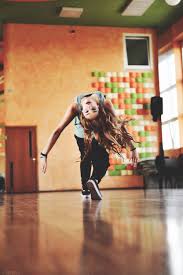 They All Had Their Escapes After Their 4 Year Imprisonment Brandon And Saki Had Each Other Kaylee Had That Cir With Images Hip Hop Dancer Dance Photography Hip Hop Dance