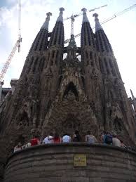 Kunci jawaban tema 7 kelas 5 halaman 191 ayo mengamati masih ingatkah kamu apa itu undangan setengah resmi. Terkini Kunci Jawaban Sagrada Familia 8