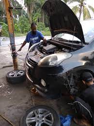 Myvi has become the unofficial car of malaysians, as it's one of the most common models on our roads. Servis Myvi Lower Arm Minyak Gear Steering Thehelmi Com