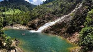 Curahan dari telaga pertama membentuk sebatang sungai kecil dan menerusi ke telaga yang lain. 8 Air Terjun Best Di Negeri Sembilan Tripjalan