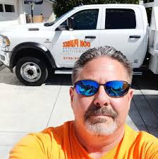 Who went to Ruby D Howes elementary school