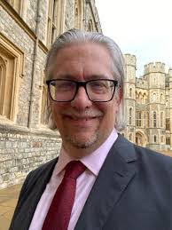 Dawn Bott's Instagram, Twitter & Facebook