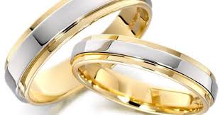 How To Perform A Beach Wedding Vow Renewal On A Budget Couple Wedding Rings Wedding Ring Designs Favorite Engagement Rings