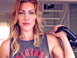 Serien ble skrevet av anne bjørnstad, eilif skodvin og steven van zandt. 53 Lilyhammer Ideas In 2021 Oppland Norway Paul Kaye