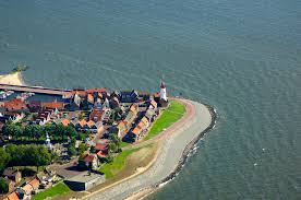 From wikimedia commons, the free media repository. Urk Lighthouse In Urk Flevoland Netherlands Lighthouse Reviews Phone Number Marinas Com