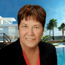 Alma Wesson, Realtor