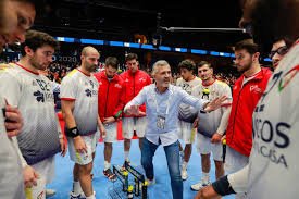 Portugal está no segundo lugar do grupo b de apuramento para o euro 2020. Tres Golos De Pedro Portela Na Estreia De Sonho De Portugal No Europeu De Andebol Regiao De Leiria