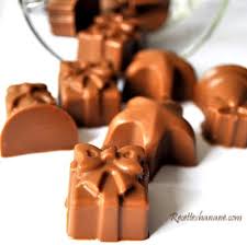 Chocolat Maison Coeur Praline Recettes By Hanane Chocolat Maison Recette Chocolat Petit Chocolat