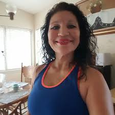 Sandra Isaac (@SantaIsaac1)