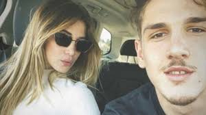 Qualche giorno fa su instagram ha ufficializzato nome e sesso del bambino che nascerà in estate (si chiamerà tommaso), invece. Non Abbiamo Cambiato Casa Per Scappare Da Sara Parla La Mamma Di Nicolo Zaniolo Che Boccia Madalina Ghenea