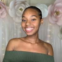 Diane Eiland's Instagram, Twitter & Facebook