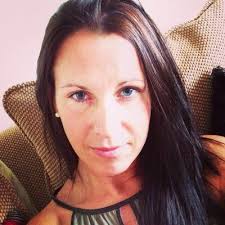 Annette Mitchell (@annettemitch2)