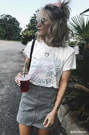 1001 Ideen Fur Wunderschone Bob Frisuren 2020 Bekleidungsstile Kurze Haare Outfits Mode Rocke
