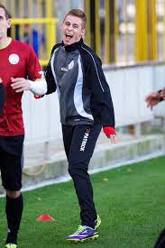 Latest on borussia dortmund midfielder thorgan hazard including news, stats, videos, highlights and more on espn. Thorgan Hazard Thorgan Hazard Hazard Football Players