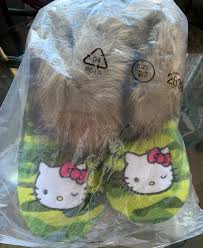 HELLO KITTY HOUSE Plush Booties Size Large 2/3 Girls New | eBay