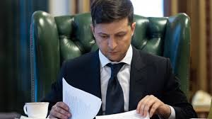 А в новорічні свята всі ми, немов діти, чекаємо на диво і бажаємо, щоб всі негаразди цього новорічне привітання президента: Prezident Pidpisav Zakon Pro Derzhavnij Byudzhet Ukrayini Na 2021 Rik Armiyainform