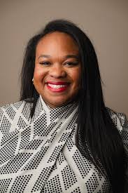 Ashley Handley's Instagram, Twitter & Facebook