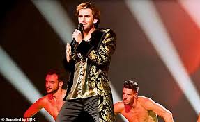 When aspiring musicians lars and sigrit are given the opportunity to represent their country at the world's biggest song competition, they finally have a festival de la canción de eurovisión: A Carnival Of Kitsch Did You Miss Eurovision This Year Then Get Your Fix With New Netflix Spoof Daily Mail Online