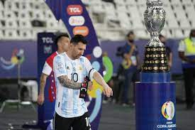 Si hoy le gana a lanús, talleres logrará en forma anticipada su clasificación a la fase de ganadores. Maradona Gets A Tribute At Argentina S Copa America Match