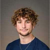 Loren Barnes's Instagram, Twitter & Facebook