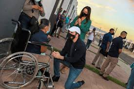 La casa encuestadora latinoamericana cid gallup reveló hoy miércoles su más reciente medición donde destaca que el alcalde del gobierno de san salvador nayib bukele encabeza las. Nayib Bukele Entrega Viviendas A Familias Afectadas Por Tormentas