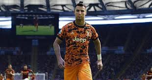 Juventus 2020/2021 kits for dream league soccer 2020 (dls20), and the package includes complete with home kits, away and third. Efootball Pes 2021 Le Immagini In Anteprima Della Terza Maglia Juve