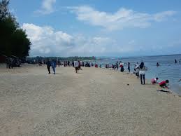 Pantai laguna helau berjarak kurang lebih 30 km dari pelabuhan bakauheni. Persatuan Warga Kaur Pwk Palembang Pantai Laguna Samudra Kab Kaur Andalan Objek Wisata Pantai Di Propinsi Bengkulu