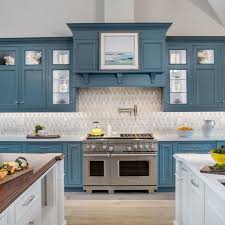 Modern home design is the trend these days but that doesn't mean that all homes have that kind of architecture and interior. Beautiful Examples Of Victorian Kitchens