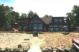 Log Cabin On Lake Approx 30 Min From Wis Dells Arkdale Vacation Property Cabin Vacation Home